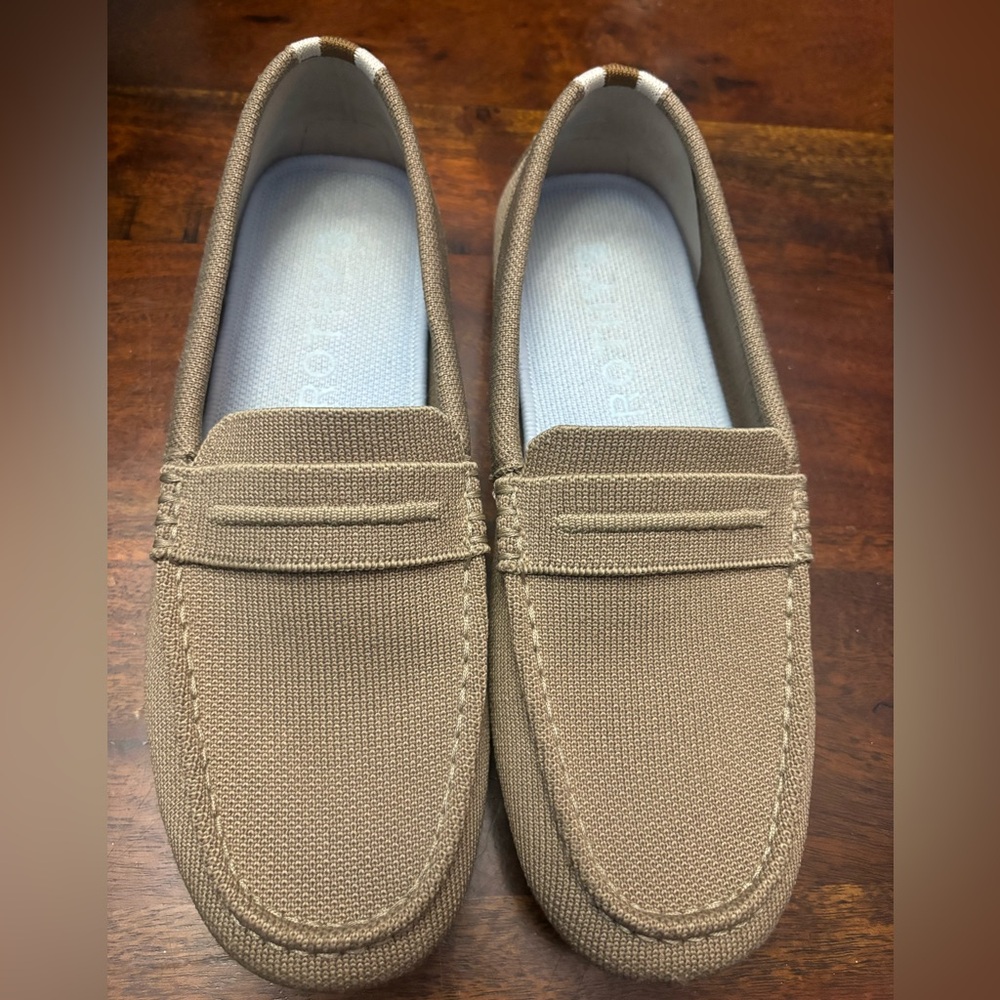 Rothy’s Driver Loafer size 9 in Latte